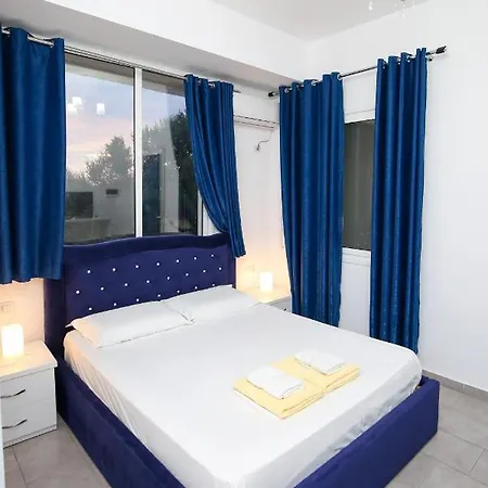 Aqua Blue 3* Vlorë