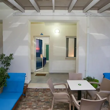 Hotel Aqua Blue Vlore