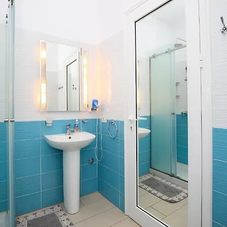 Aqua Blue Vlore