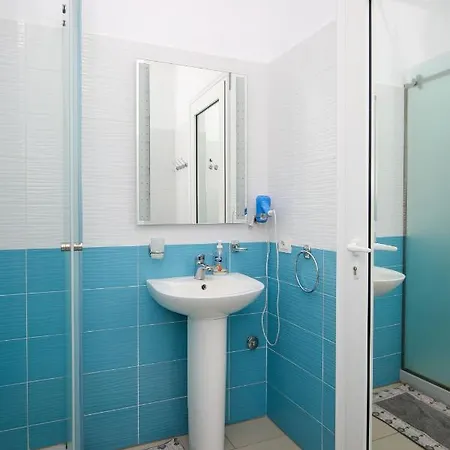 Aqua Blue 3*